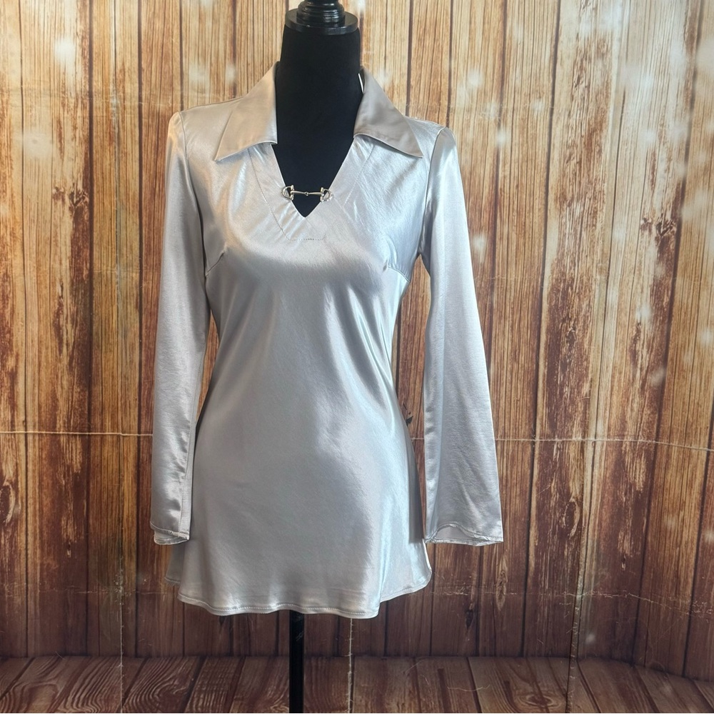Route 66 Women’s V Neck Long Sleeve Silver Satin Blouse Size Small